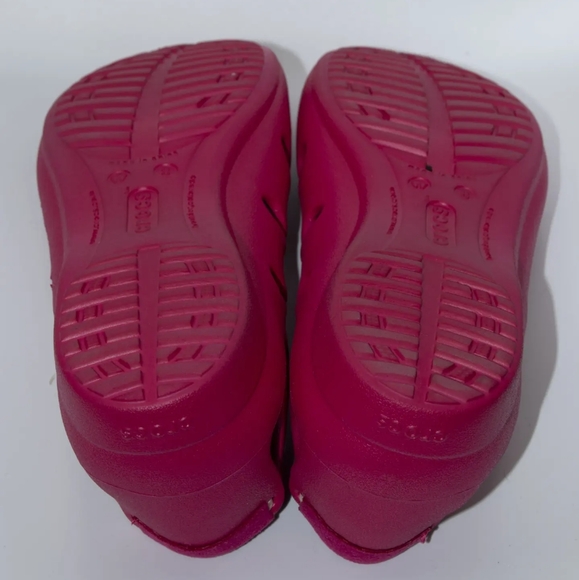 Hot Pink Crocs Shoes - Picture 6 of 6